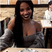 Pedagoga y profesora de yoga. Me inspira la enseñanza y el aprendizaje, el desarrollo y evolución en consciencia humana